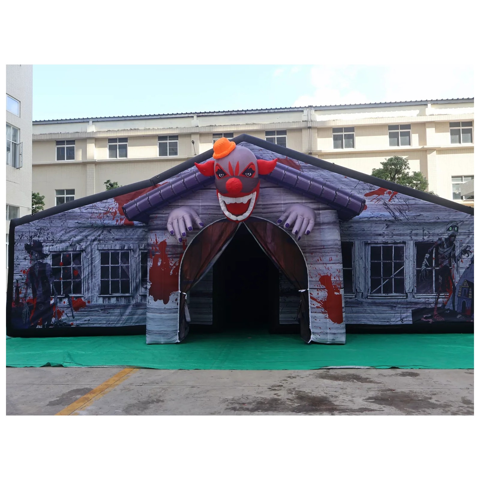 Large Gray Covered Inflatable  - Kids Outdoor Venues 评论和价格