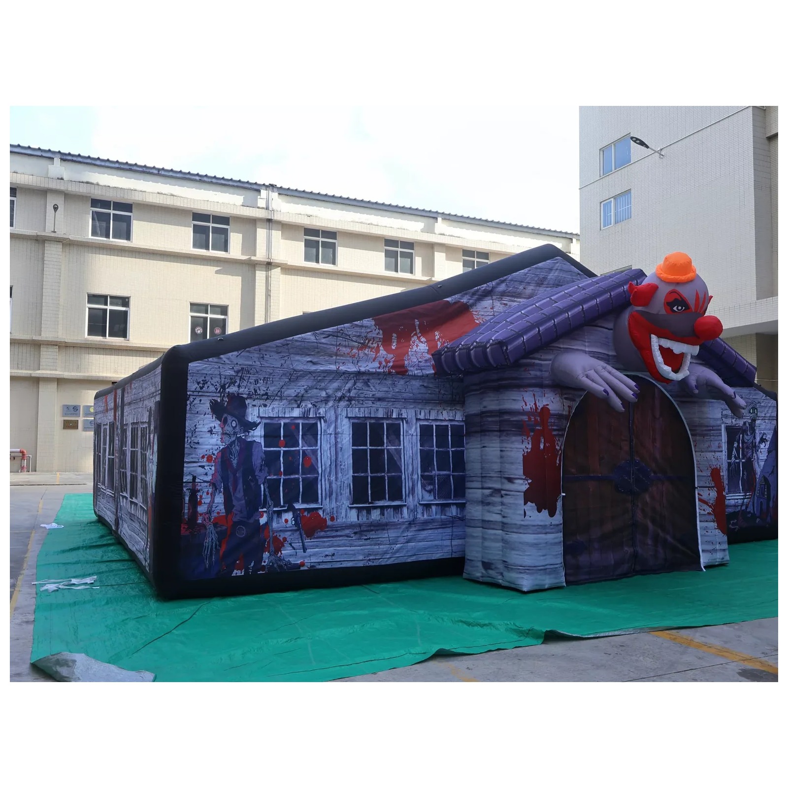 Large Gray Covered Inflatable  - Kids Outdoor Venues 评论和价格